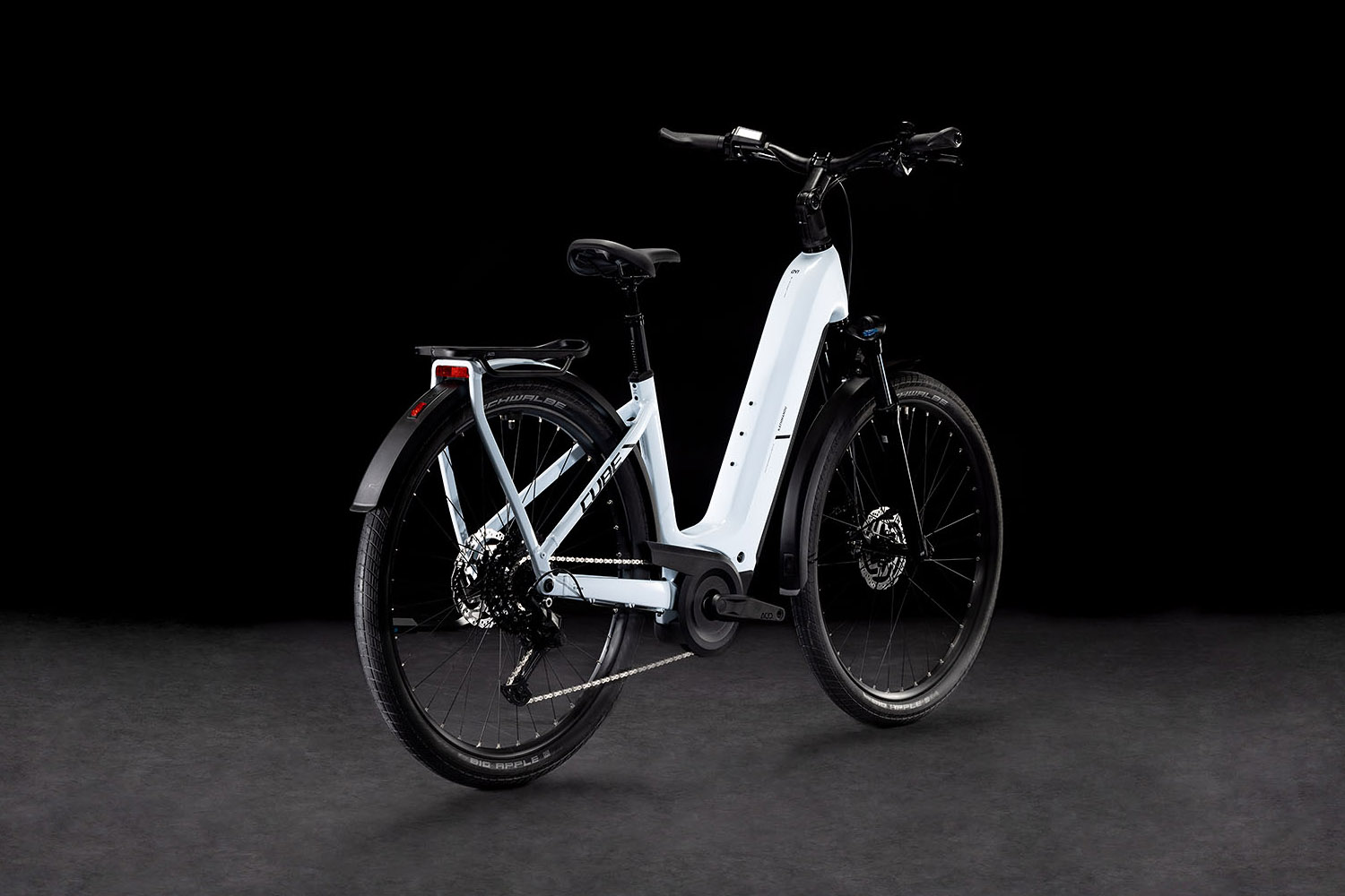 Cube Kathmandu Hybrid ONE 600 Easy Entry polarwhite´n´black – Bild 2