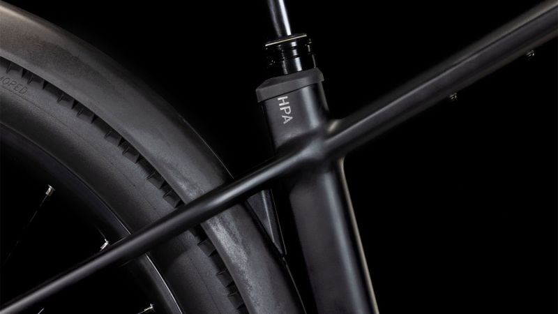 Cube Reaction Hybrid Race 800 Allroad black´n´metal – Bild 5