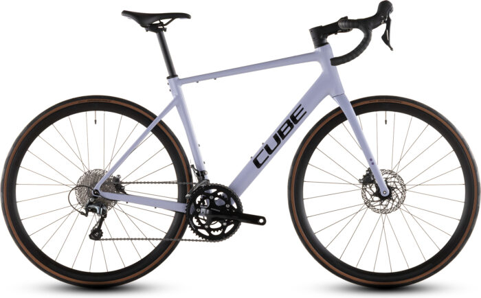 Cube Attain Race cyclamen´n´black